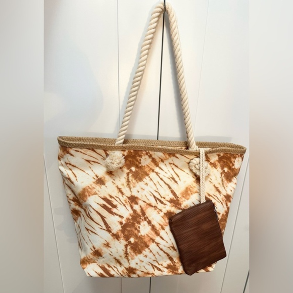 Tote Shoulder Bag With Zipper Pouch Brown & Cream Madden Girl Sz Large NEW!